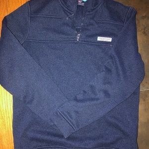 Vineyard Vines Navy top